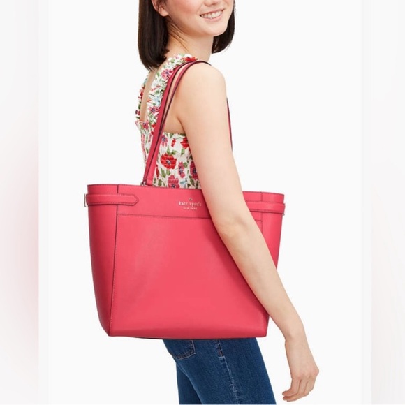 SOLD! Kate Spade Staci Tote - Picture 4 of 4